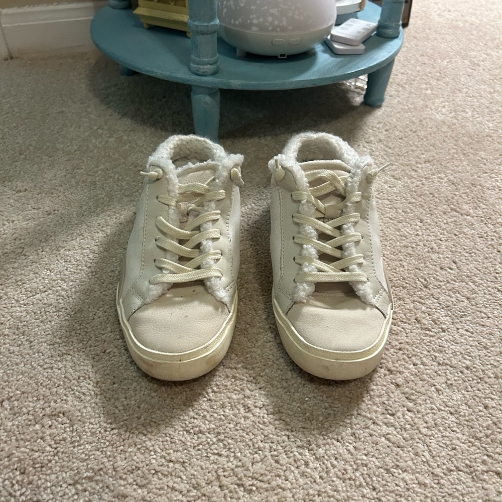 Dolce Vita Zantel slip-on sneakers with faux shearling lining and leather upper